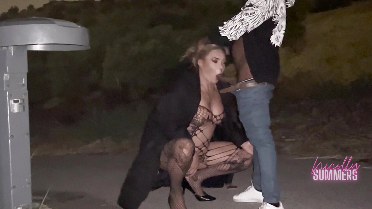 The Black BBC M Fucked on the Street Floor