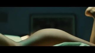 Beroemdheden seksscène - Rosario Dawson in trance