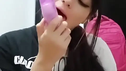 Tuttuğum masöz beni sikiyor (Casero Real)