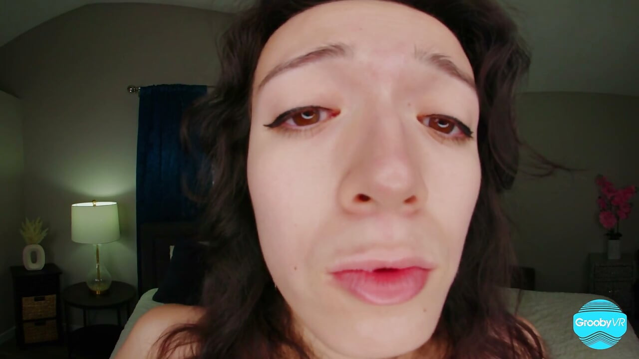 GROOBYVR Trans Güzellik Ters Kovboy ve Misyoner Pozisyonunda Çıplak Anal Yapıyor POV