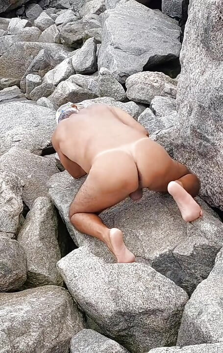 Naked ladysilva in public showing off her hot tanned ass with a mark