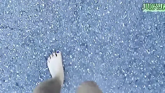 Asya tanrıça ibadeti serisi 006 çıplak ayak açık havada yürüyor vol 1 sonunda bulunduğum yerde iyi hava! Runners'ımı çıkarıyorum