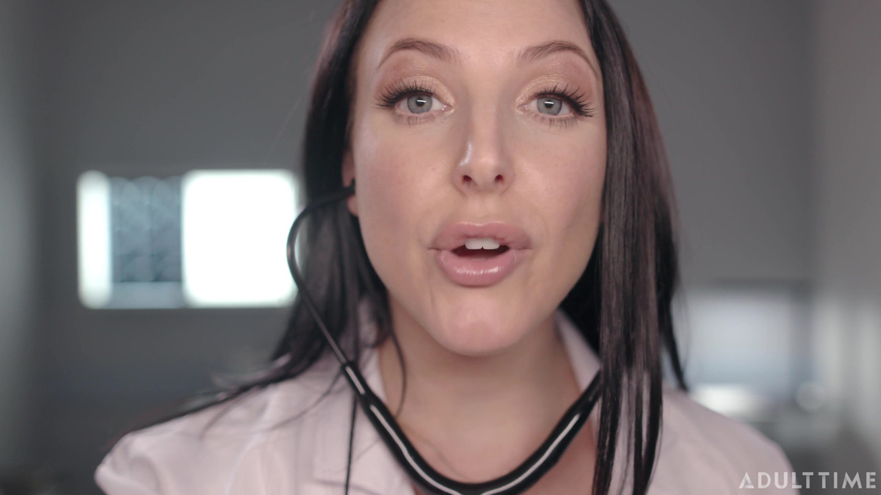 Asmrファンタジー博士。アンジェラ・ホワイトが全身身体検査