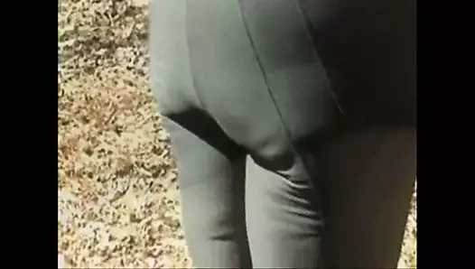 I’M POUNDING HER BIG ASS BOOTY HOLE OUT, HIT ME