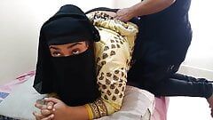 Makcik panas Pakistan (Nadia) bekas teman lelaki Ko Ghar Le Ate Hain Aur Chudai Karati Hain, Jab Ghar Mein Koi Nahin Hota Hai