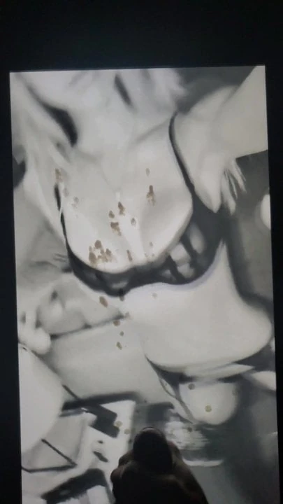 Alexis Ren Cum Tribute 21
