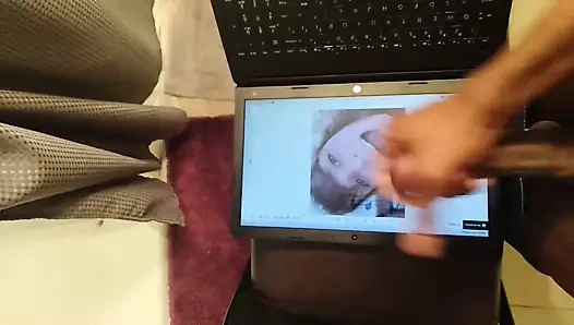 Güzel bir yüze saygı duruşu