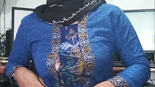 Hijab Tgirl Masturbating to Orgasm