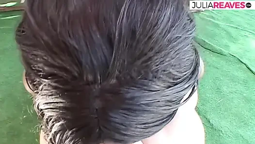 Горячая черная девушка наслаждается глотанием спермы после сессии минета с глубокой глоткой