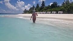 Debauchery adasında seks. Maldivler aşıklar için bir cennet