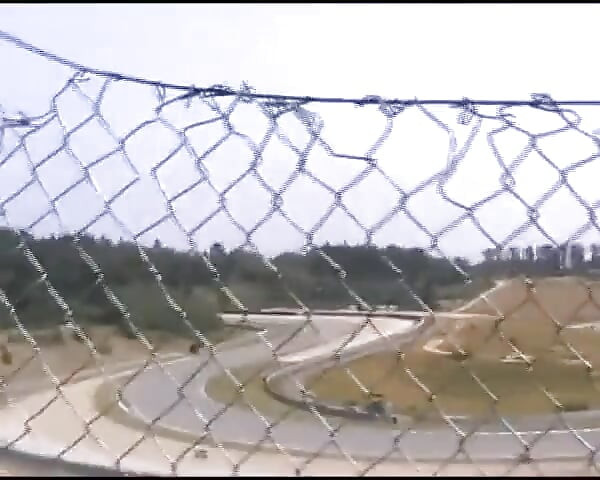 この二人のドイツ人女性はお互いと、そして大きなチンコで遊ぶことができました