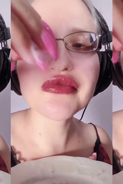 Asmr Blueberry Eating - Asmr, نظارات طبية, Giantess