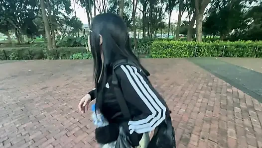 My Colombian step-cousin is accompanying me home