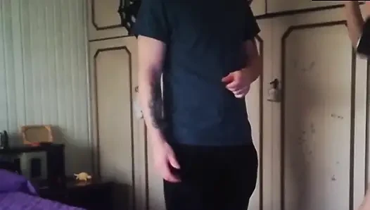 Seksi sekreter patronuyla sikişiyor ve terfi istiyor