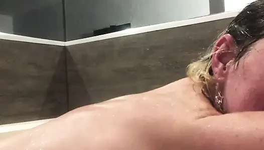 Flab fun in a jacuzzi! Slim n sexy Rachel Wriggler has slippy sliding soapy fun with a big chubby bear