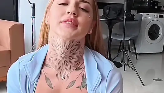 Gostosa si cewek hot rambut pirang ngentot posisi cowgirl dan ngentot gaya doggy habis-habisan - pov