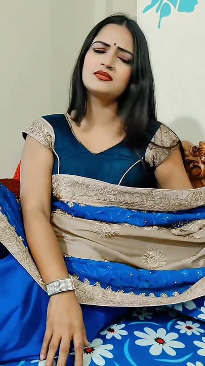 एशियाई भारतीय देसी तीन दोस्त एक साथ थ्रीसम सनसनीखेज Vjdwo के साथ Hsrdcore यौन संबंध बना रहे हैं