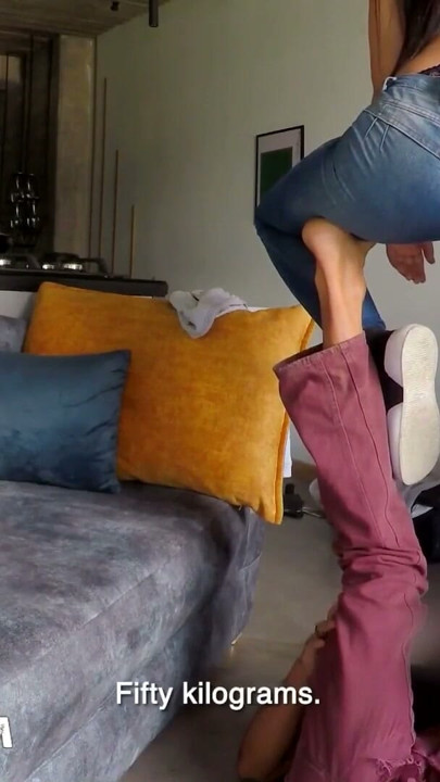 Petite 18yo Latina Swallows Big Load And Keeps Sucking Like A Whore | Clip 1