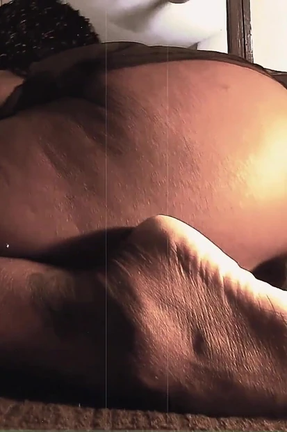 Feet, Legs and Ass Tease