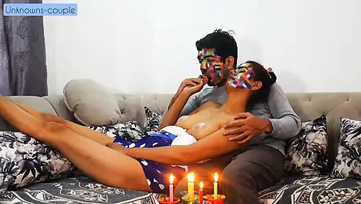 Boyfriend Takes Girl at His Empty Home to Enjoy Valantine