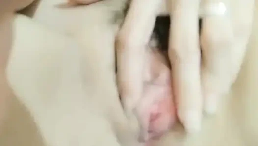 Hiper Endonezyalı kız 2026