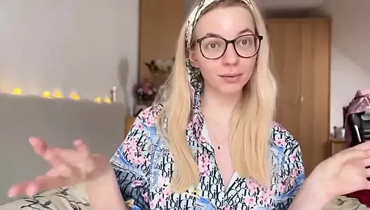 Paypig Living on $30 a Month After I Rinsed Him Dry