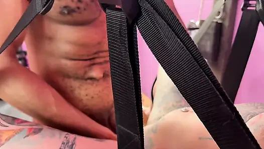 Köle geç geliyor ve masalar dönüyor