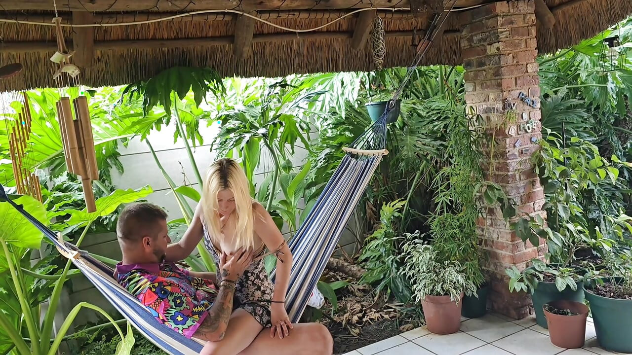 Fodendo com hamock no feriado do Havaí