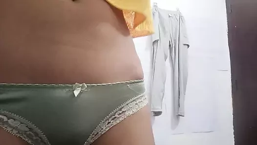 HER OWN DESI PORN MOVIE ON LAPTOP