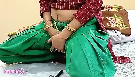Pussy shaving Video Desi Maid in Boss Room with caught owner stepson Hindi dirty talk