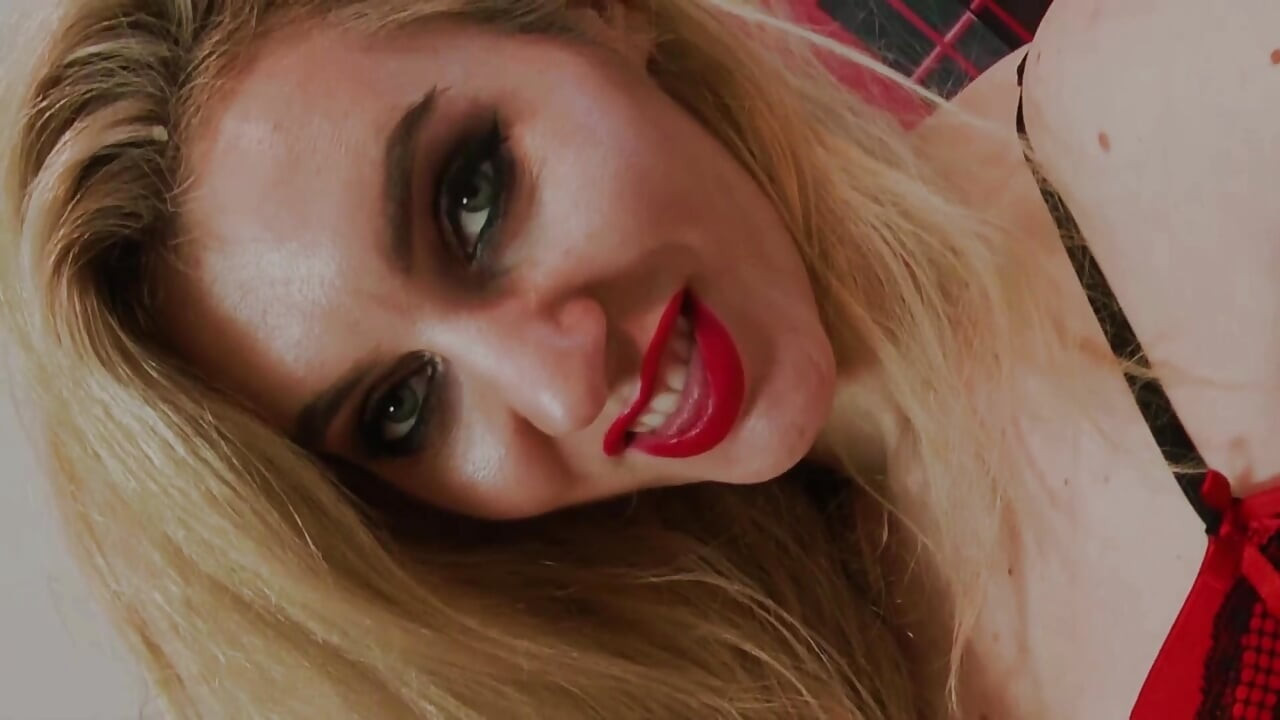 Please me in front of your wife