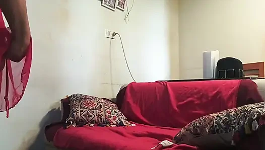 Моя жена на пятом месяце беременности я даю ей задницу, и это больно во второй части