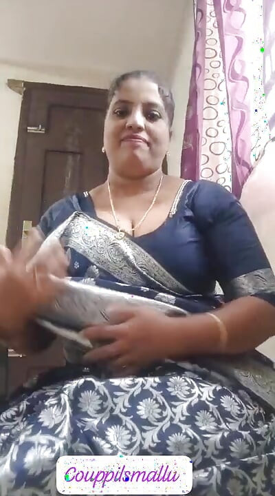 Your own aunty, shining in a saree