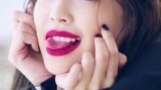 Juego de lengua sexy de Jennie
