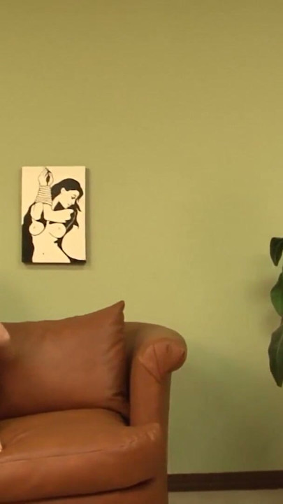Noob Girl Jay Taylor tastes the BC from Jack Blaque | Clip 1