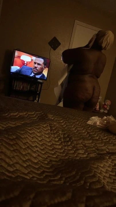 Phat round Dimple ass bending and drying self off with towel