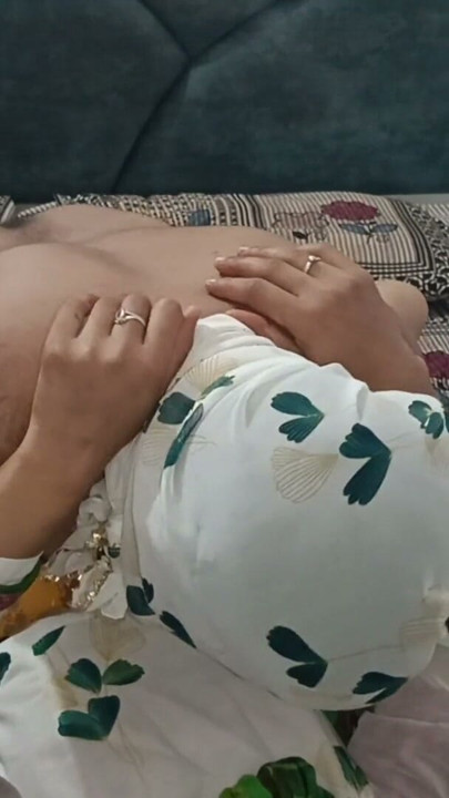 Desi bhabhi ko devar ne apne lund se majja diya video | Clip 1