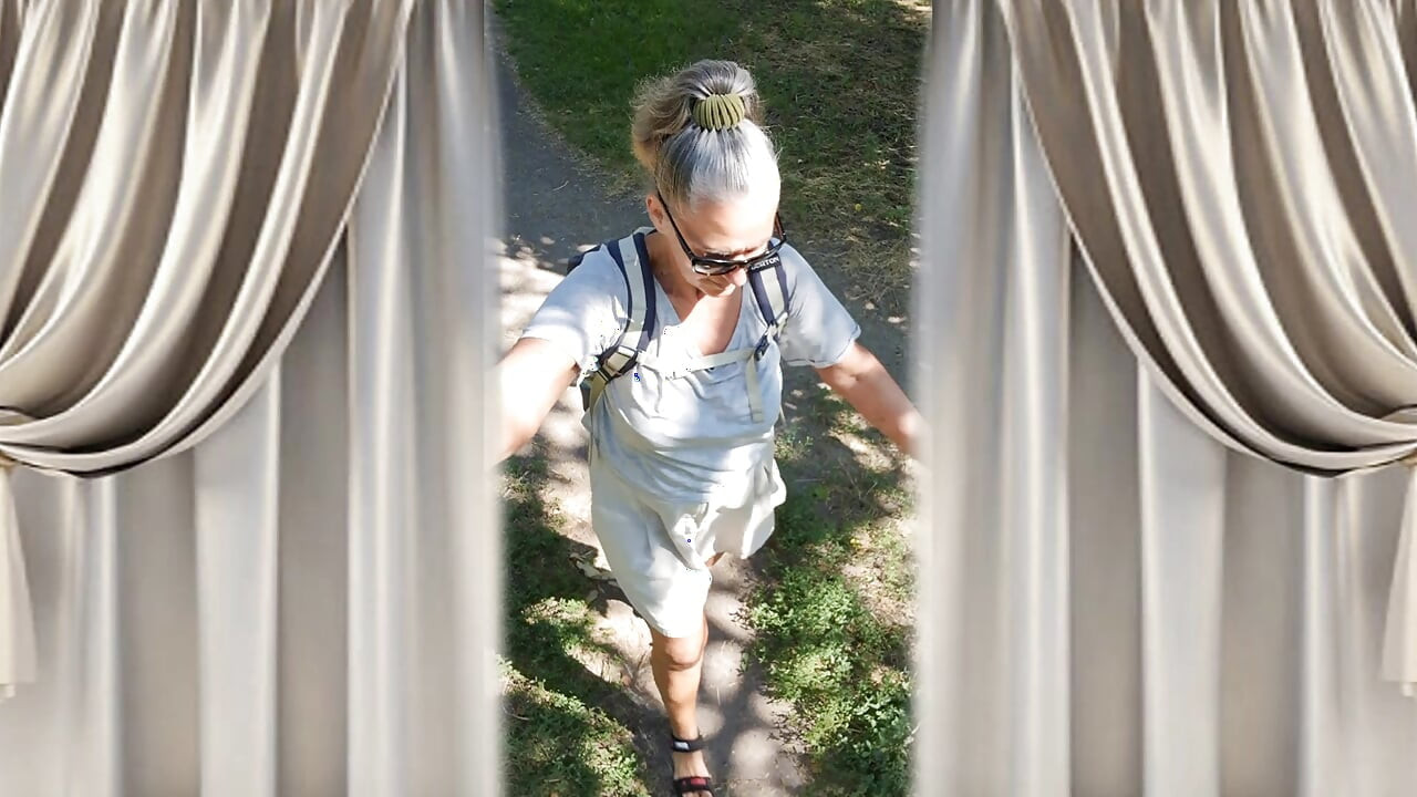 La anciana solitaria Lukerya anhela a su marido aparentemente devoto.