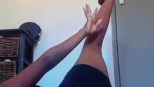 Üvey babam olması umurumda değil, bugün beni sikecek