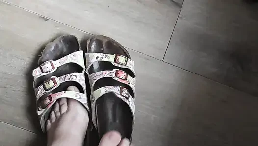 The slippers worked with my feet