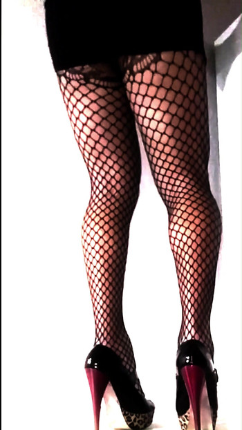 Sissy Slut Kandi Dancing In Platform Heels