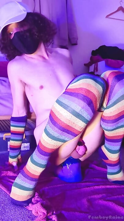Cute Locked Femboy Raine Bouncing on Thier Favourite Xl Toys