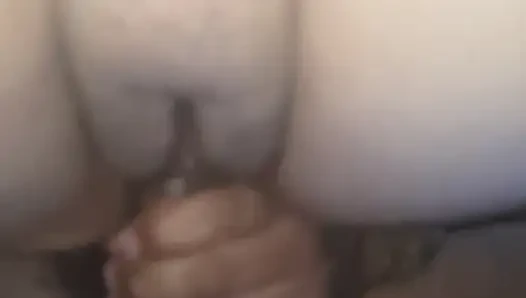 Sekreter evimde sikiliyor