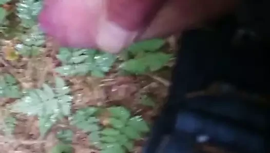 ormanda mastürbasyon