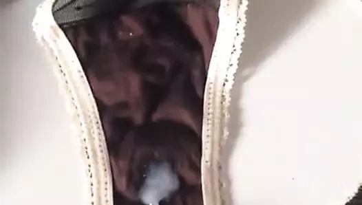 benim gf temiz külot üzerinde boşalmak