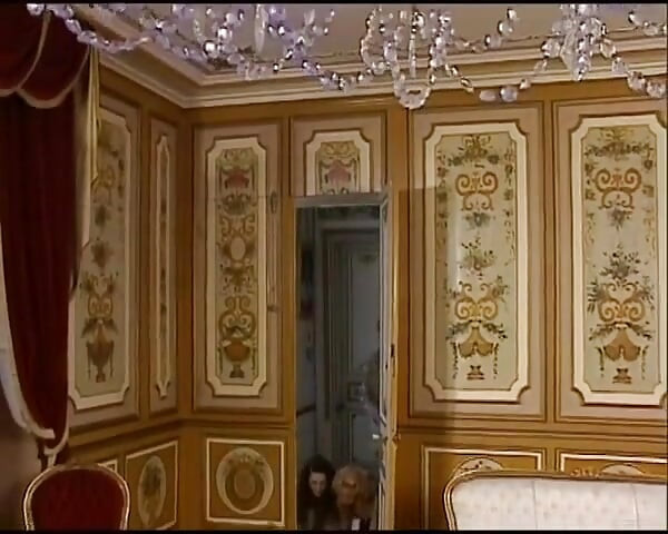Πουτάνες από τη Γερμανία είναι εδώ για να του στραγγίξουν τον πούτσο