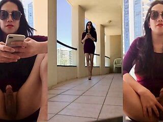 Transessuale asiatica rampa nel balcone dell'hotel mostrando il suo cazzo