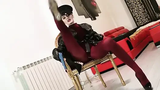 Сначала сперма, затем жизненная жидкость