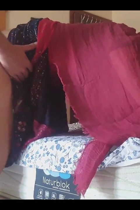 Muslimansko pušenje kurca i jebanje