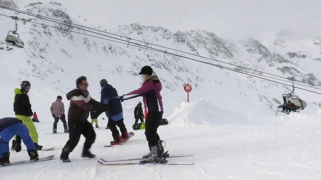 Julias heißer schnee driftet - deutscher kompletter porno-film (langer lenght-film)